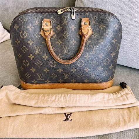 louis vuitton white alma|authentic Louis Vuitton Alma.